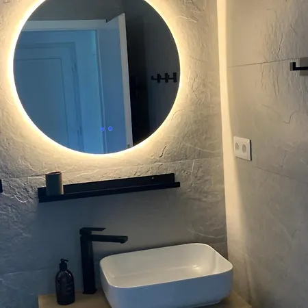 R&j Apartman Bajmóc